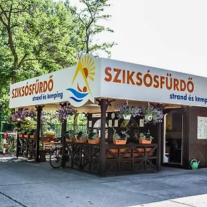 Sziksosfuerdo Strand Es Kemping Szeged